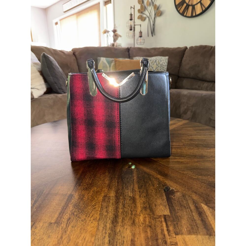 Cato Fashions Women’s Black Red Plaid Purse Handbag - See Pics!